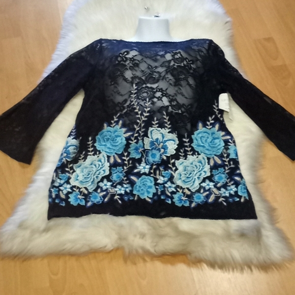 Karen Kane Lace Floral Embroidered  Top - Picture 9 of 14